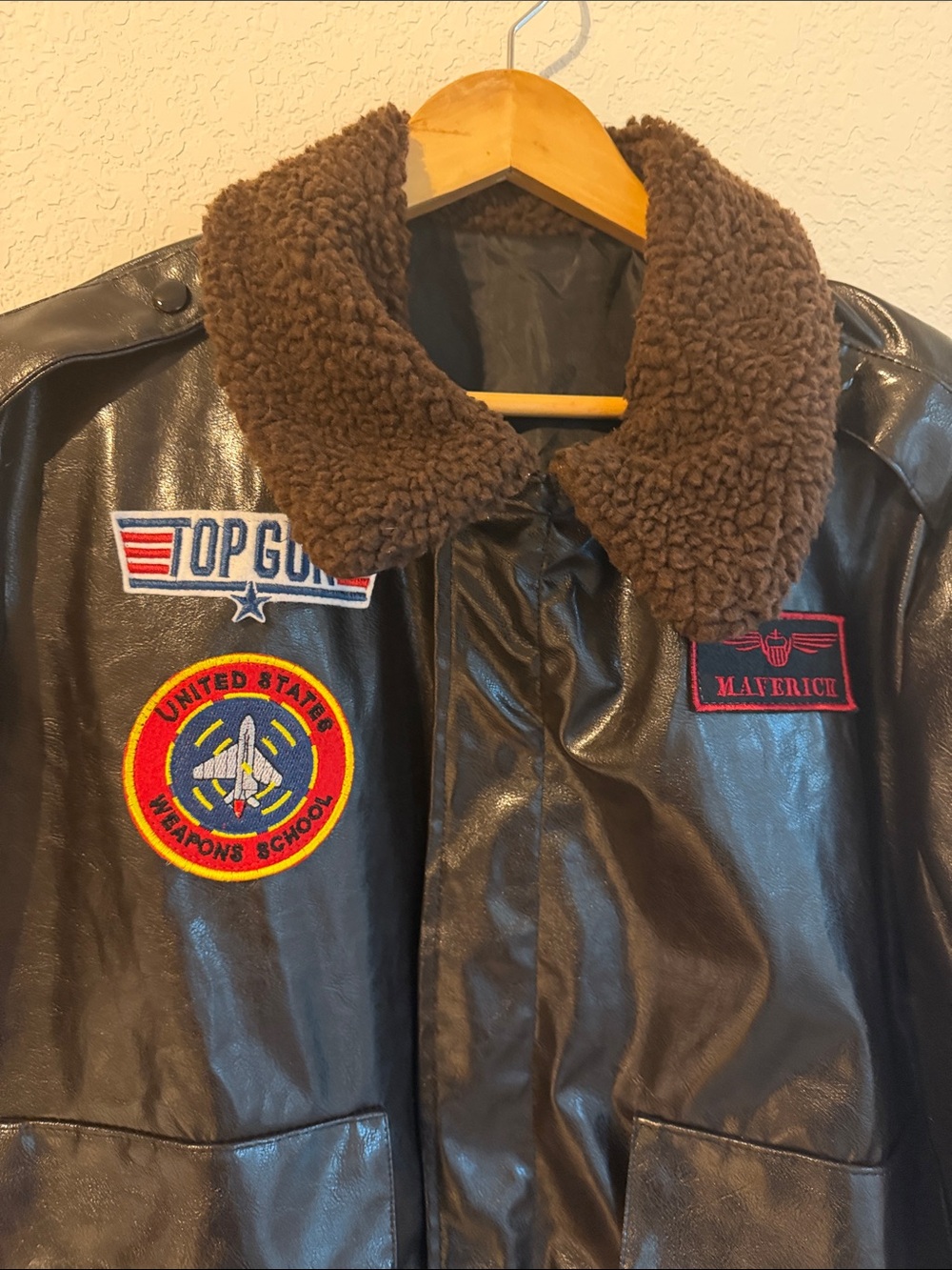 Top Gun-Style Brown Sherpa Collar Flight Jacket Costume